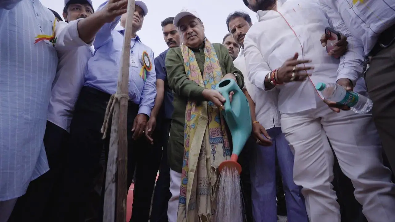 Will gadkari make delhi pollution free?